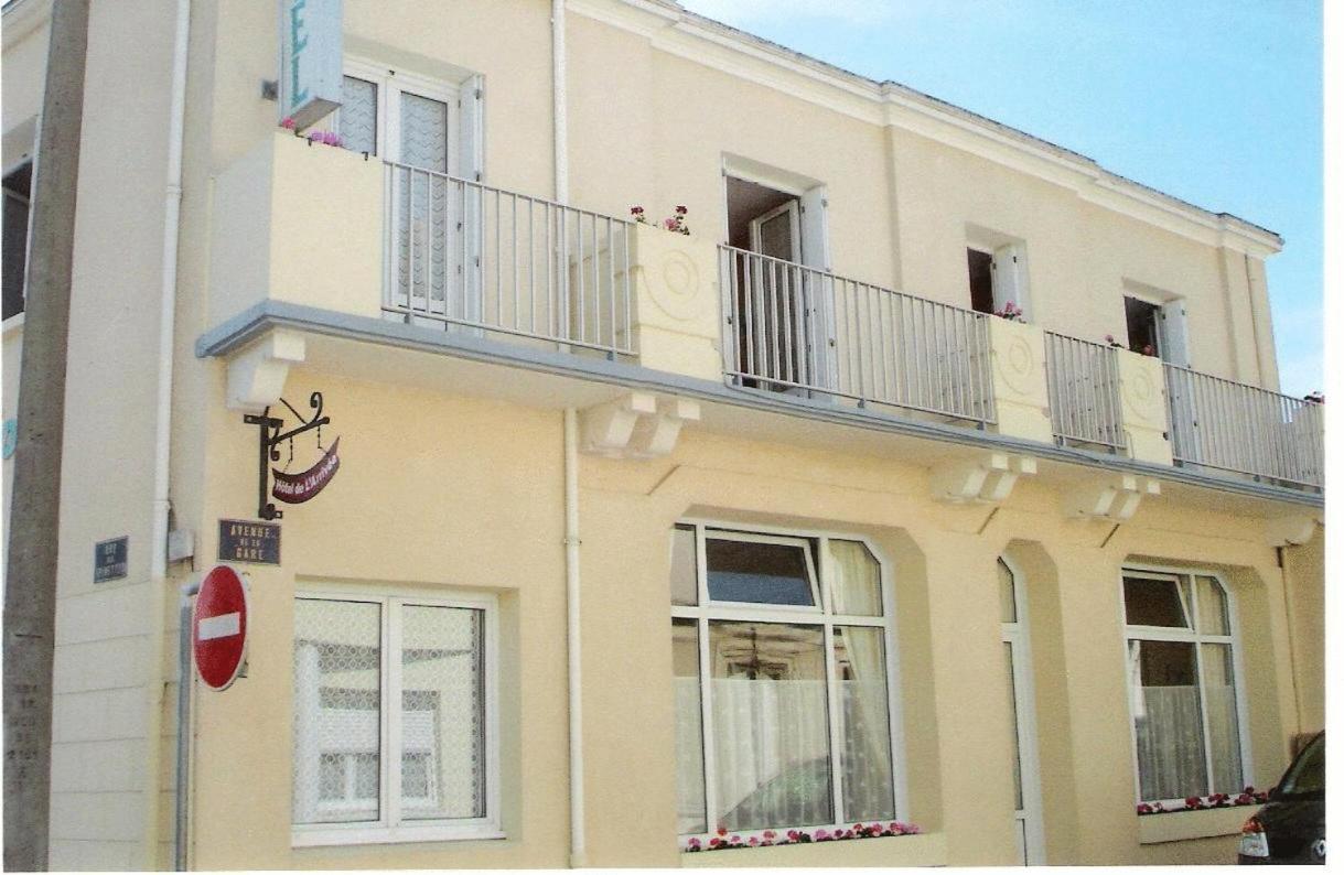 Hotel De L'Arrivee فورا المظهر الخارجي الصورة